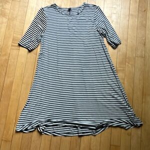 Old Navy casual dress